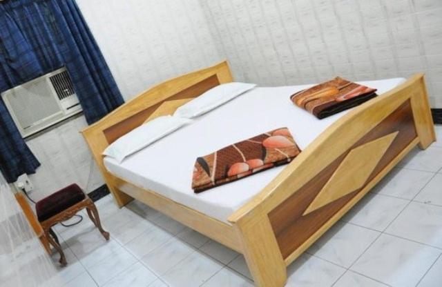 Lloyds Guest House, North Boag Road, T. Nagar เชนไน ภายนอก รูปภาพ