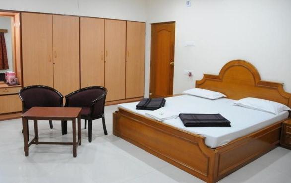 Lloyds Guest House, North Boag Road, T. Nagar เชนไน ภายนอก รูปภาพ